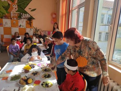 "Здрав дух в здраво тяло"- занимание с учениците от четвъртите класове - Изображение 1