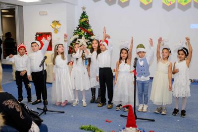 Kоледен концерт "Jingle Bells" на ЦПЛР Бургас с деца от подготвителните групи - Изображение 2