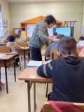 Урок по четене във втори "б" клас на тема "Селянин и орел"- Езоп - ОУ Христо Ботев - Бургас, Победа