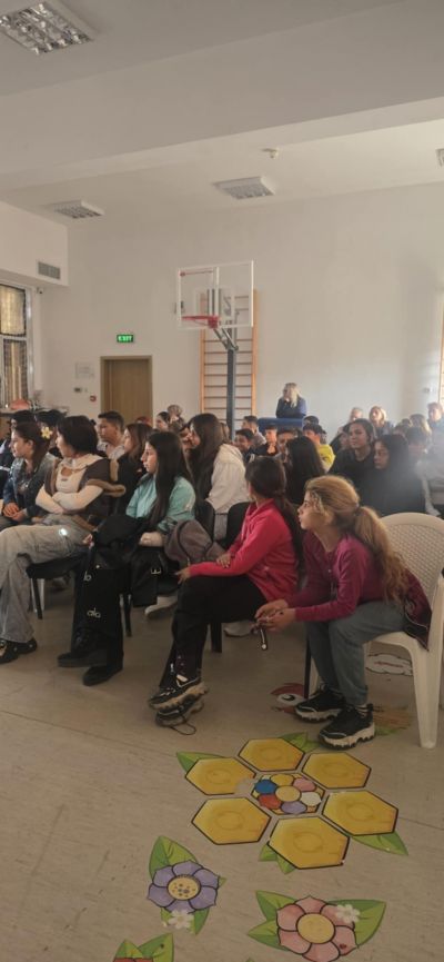 Лекция-презентация на тема „Хигиена“, част от програмата „От връстници за връстници“ - Изображение 4