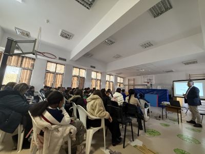 Онлайн безопасност- обучение в прогимназиален етап и участие във форум "Заедно в борбата с кибертормоза на деца" - Изображение 2