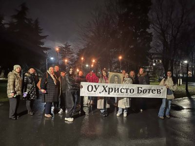 153 години от гибелта на Апостола- участие във факелно шествие - Изображение 6