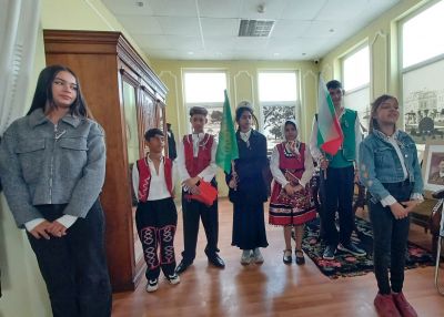 Вълнуващ урок в Регионален исторически музей в Бургас, посветен на Априлското въстание - ОУ Христо Ботев - Бургас, Победа