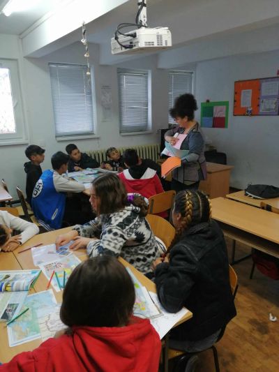 Открит урок по География на тема "Европейски маршрути" със седмите класове - ОУ Христо Ботев - Бургас, Победа