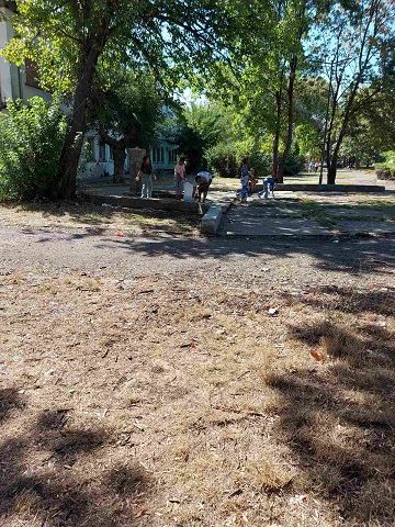 Участие на децата от клуб "Мисли и живей екологично" в Националната инициатива "Да изчистим България заедно" - ОУ Христо Ботев - Бургас, Победа