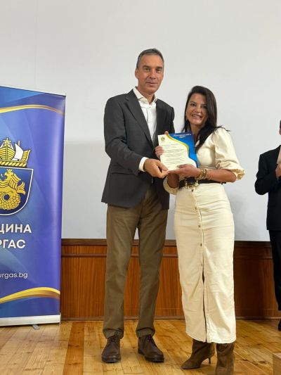 "Училище-Будилище" - ОУ Христо Ботев - Бургас, Победа