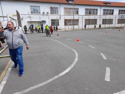 Училищно занятие по БДП на тема: Правила за безопасно движение по пътищата - ОУ Христо Ботев - Бургас, Победа