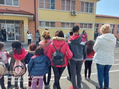 Училищно занятие по БДП на тема: Правила за безопасно движение по пътищата - ОУ Христо Ботев - Бургас, Победа