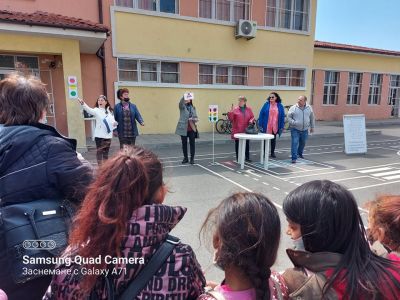 Училищно занятие по БДП на тема: Правила за безопасно движение по пътищата - ОУ Христо Ботев - Бургас, Победа