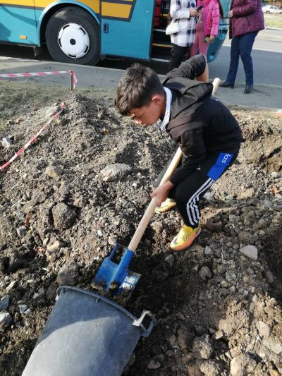 засаждане на дървета - ОУ Христо Ботев - Бургас, Победа